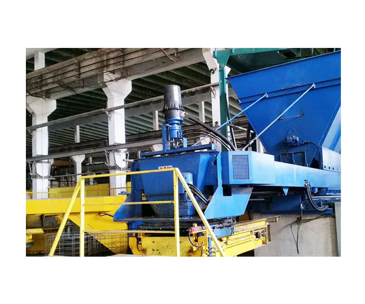 Full Production Lines Pipe Building Equipment S B M Concrete Pipe Plant Concrete Pipe Making Machinery