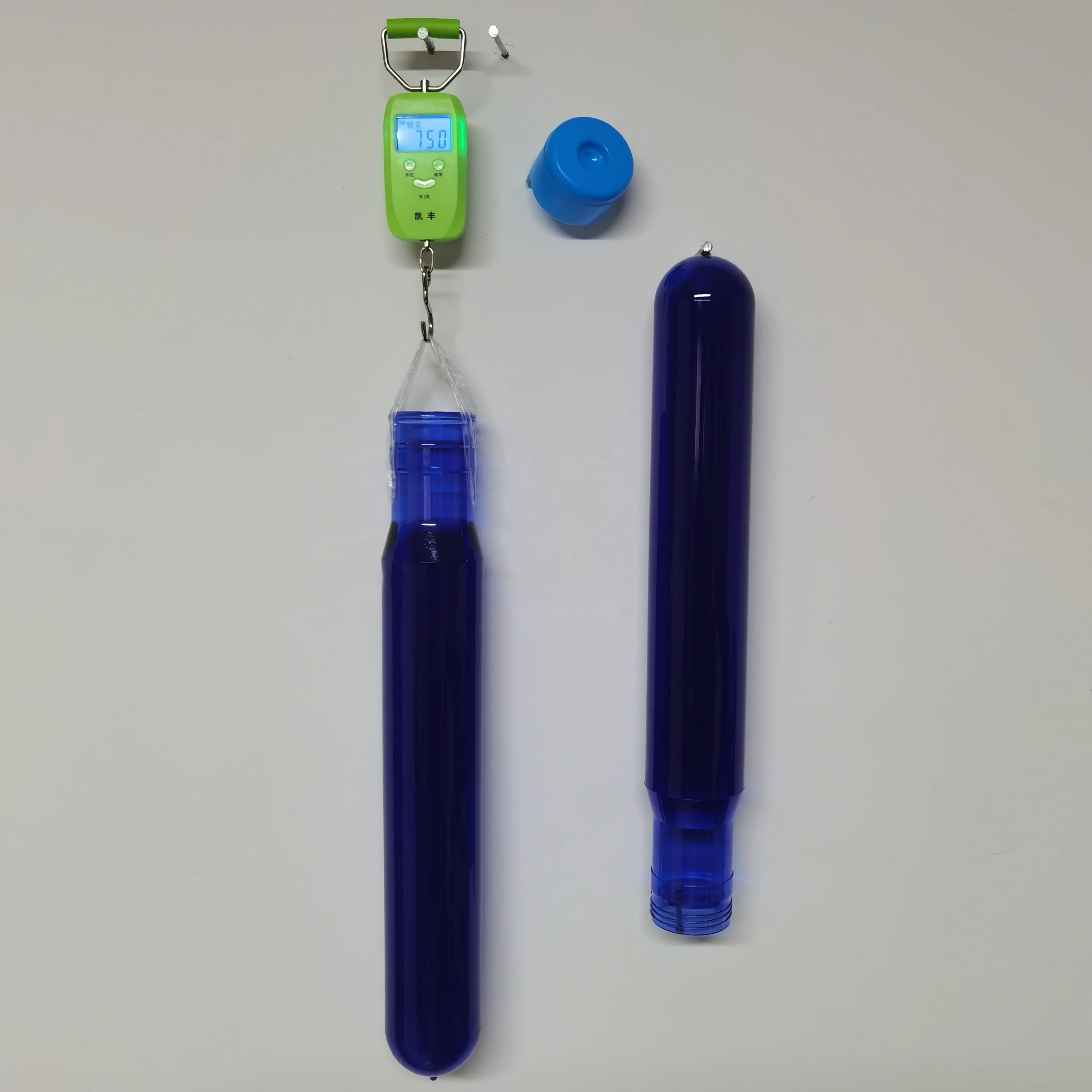 china manufacture new 55MM 700g 730g 750g 5gallon pet preform 20liter preforms with blue black color