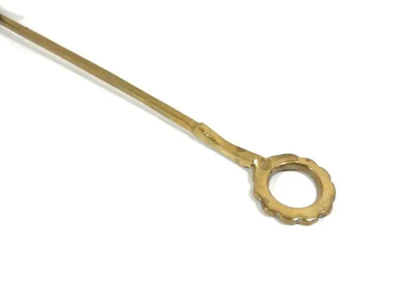 Swan Shape Candle Snuffer & Wick Cutter Set in Elegant Metal with Gold Finished Perfect for Stylish Home and Hotel Decor