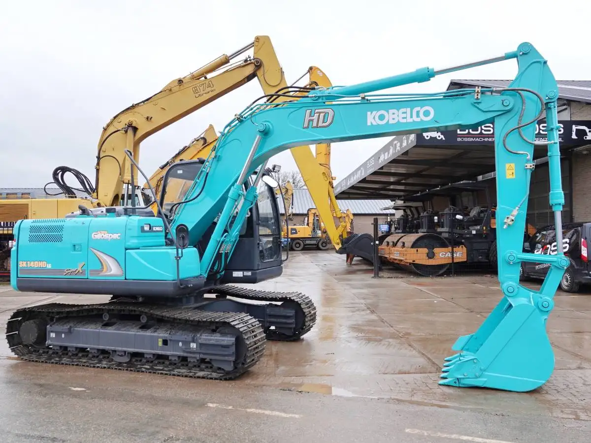 2021 экскаватор Kobelco SK140 HDLC