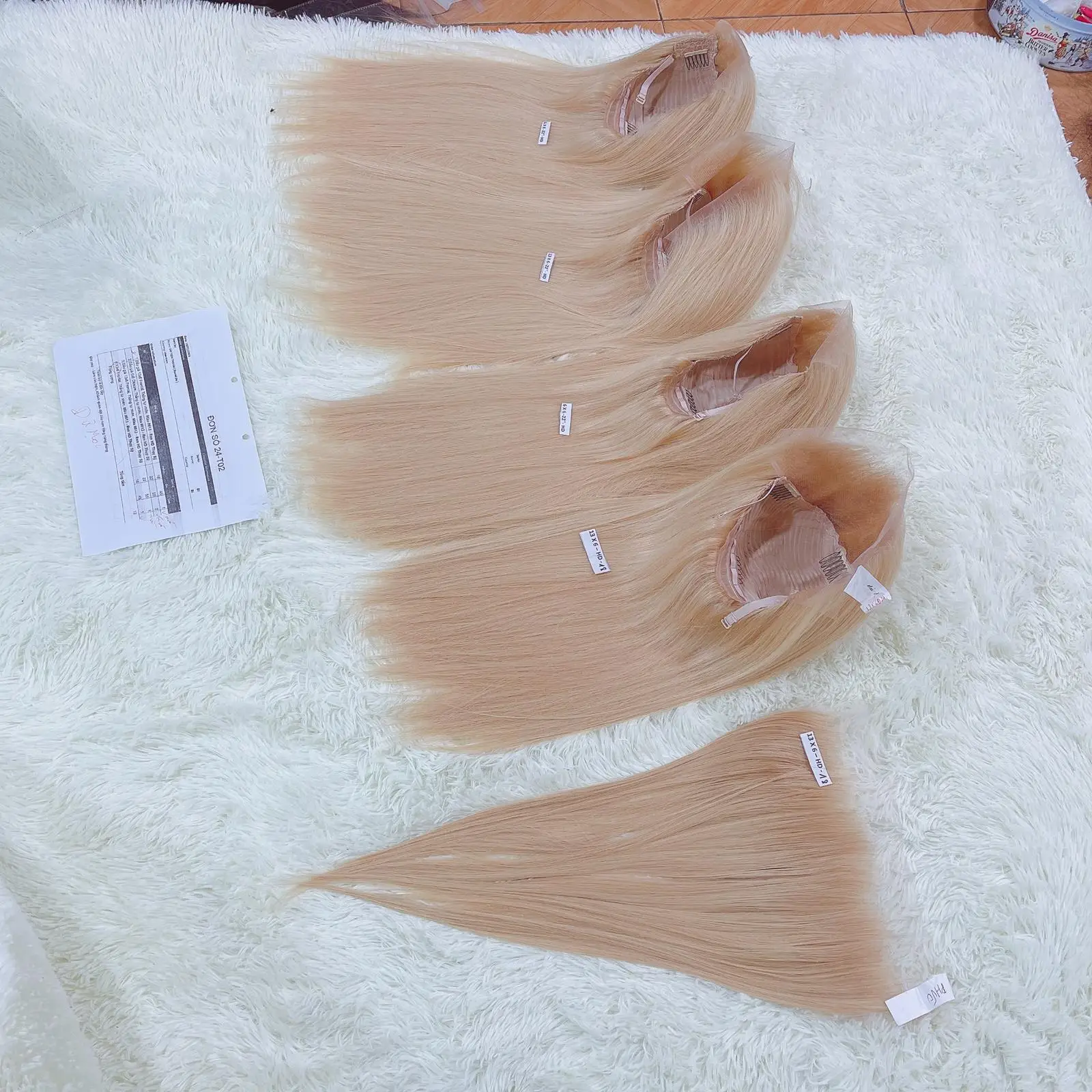 Отбеленные невидимые узлы высокой плотности натуральный черный цвет афро кудрявые Реми плетеные человеческие волосы 13*6 полностью кружевные передние парики