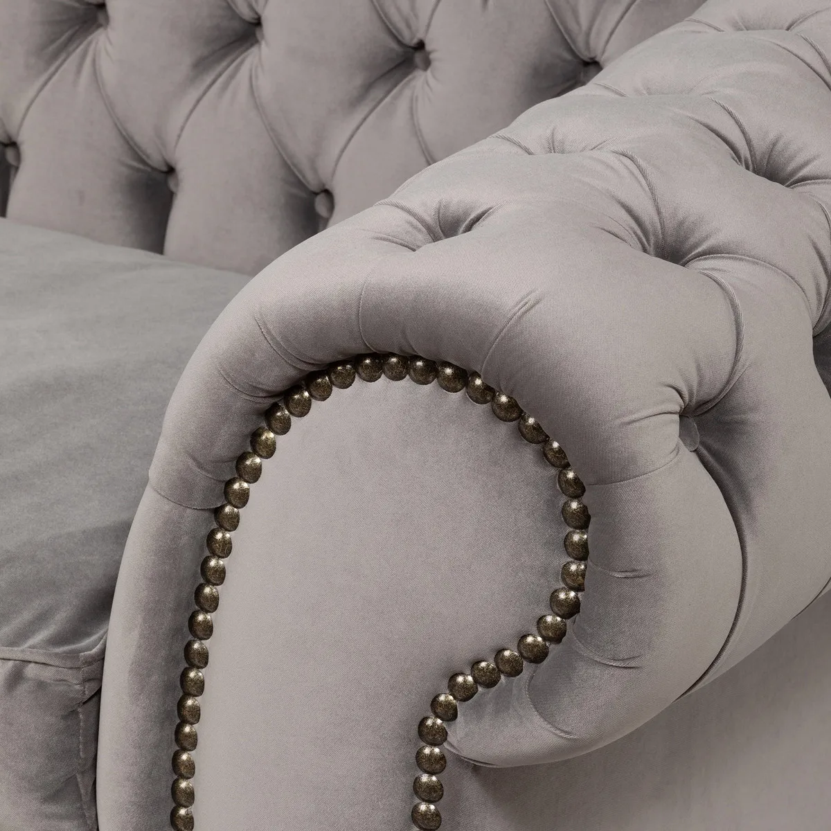 Chesterfield Sofa Living Room Furniture Set Sofa Tufted 3 Seater Velvet Fabric Luxury Design Hotel and Home Living Sofa