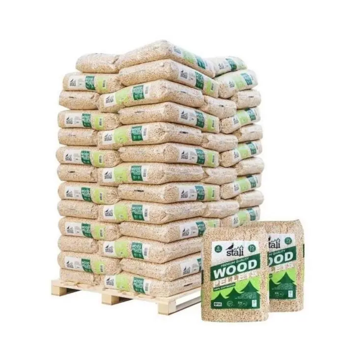 Express delivery Original Premium Wood Pellets EN Plus-A1 Wood Pellet 15kg bags Pellets Premium Pine Wood Available