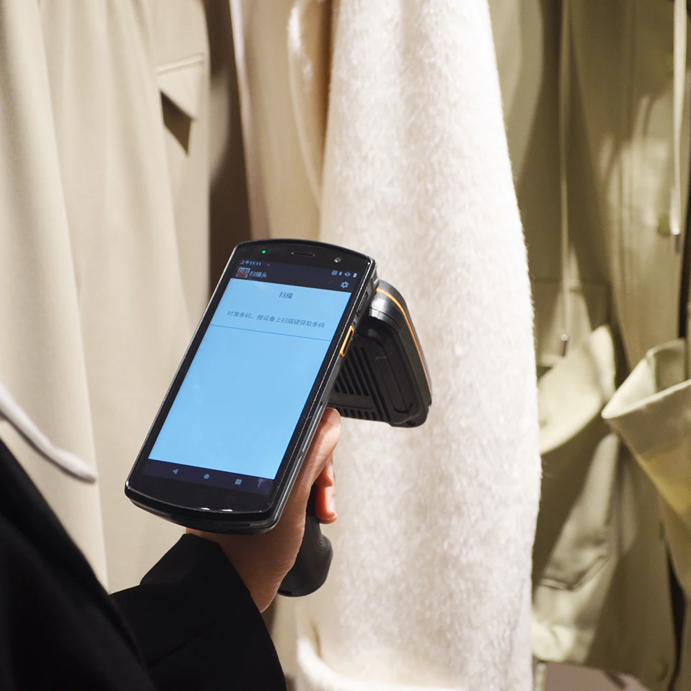 5.7 Inch 4G GPS Wifi NFC RFID 1D 2D Barcode Scanner DT50U Enterprise Rugged Smart Android Pdas