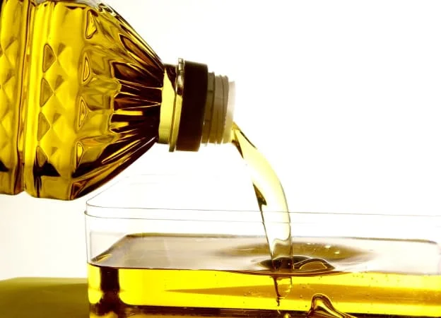 High Quality Used cooking Oil ,Used vegetable cooking oil ,USED COOKING OIL