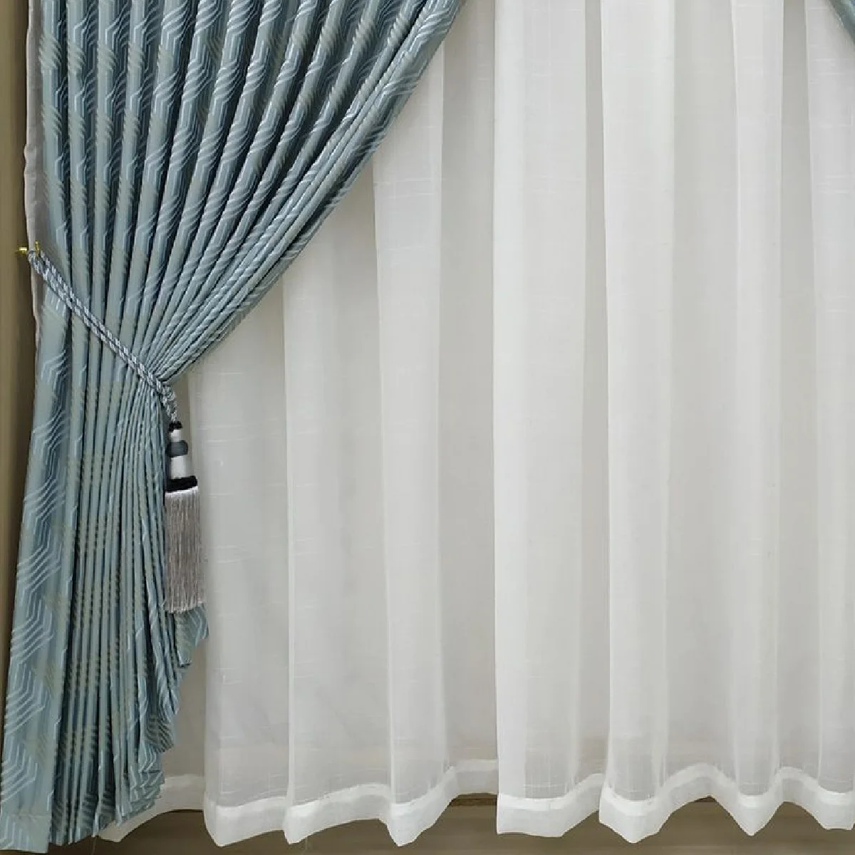Wholesale American Style Embroidered Design Curtains for the Living Room /  Machine Washable Curtains