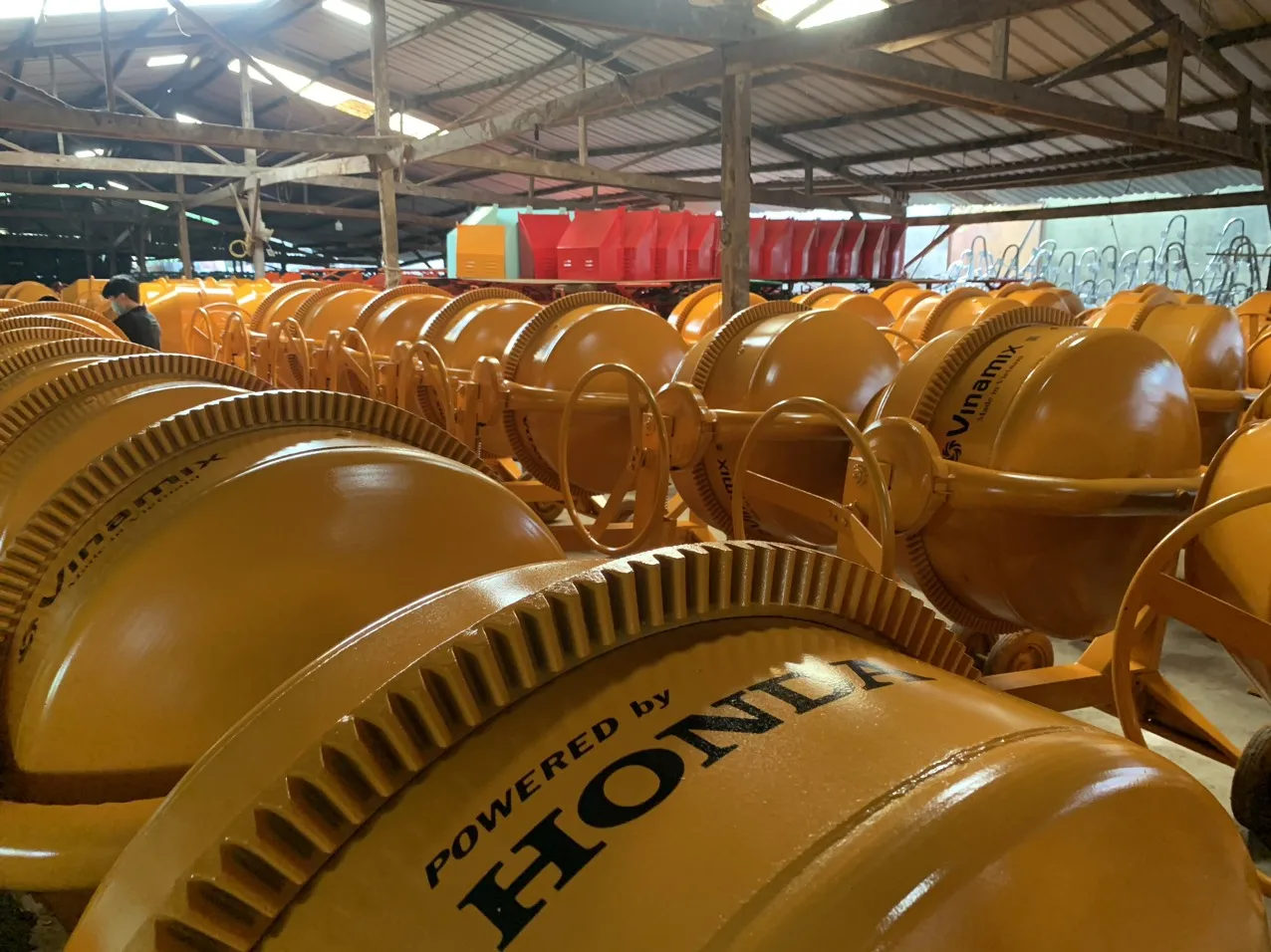 CONCRETE MIXERS CONCRETE MIXER MACHINE GOOD PRICE WITH ELECTRIC MOTOR AND DIESEL ENGINE OF VIETNAM / 220L 350L 370L 420L 520L