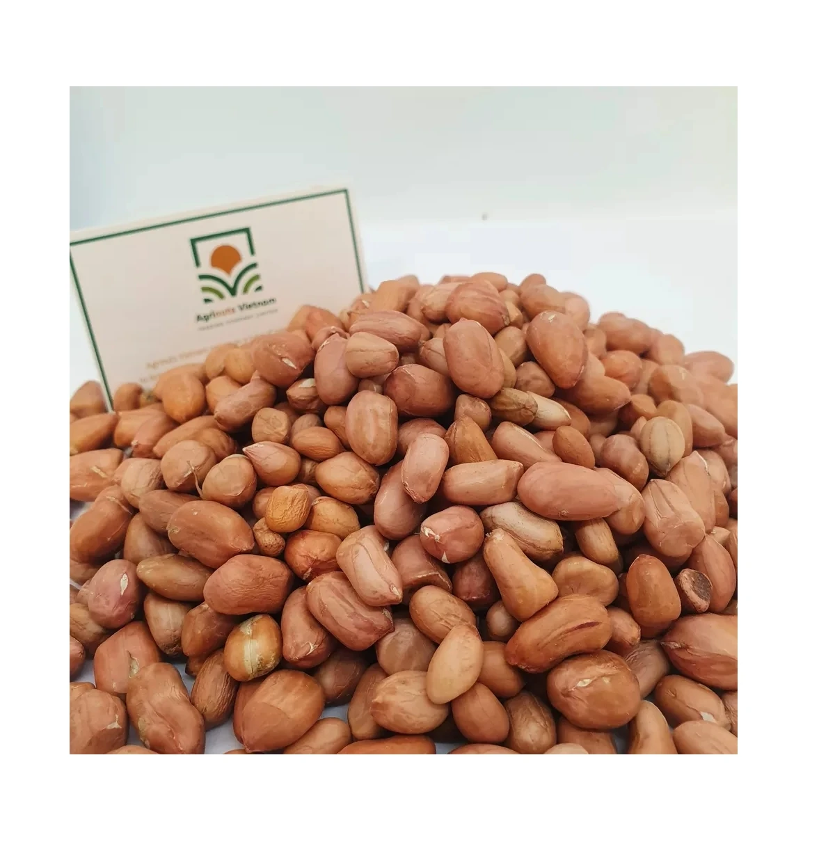 Арахис от производителя класса 1 Размер 6 мм продукт с оригинальным Вьетнамом Лучшая цена для продажи высокое качество.