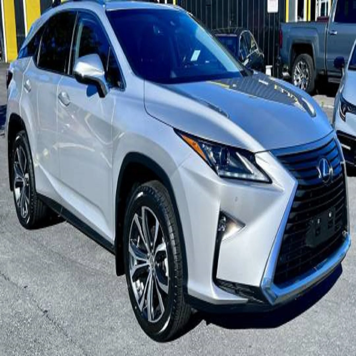 Довольно используемый 2016 350 Lexus RX