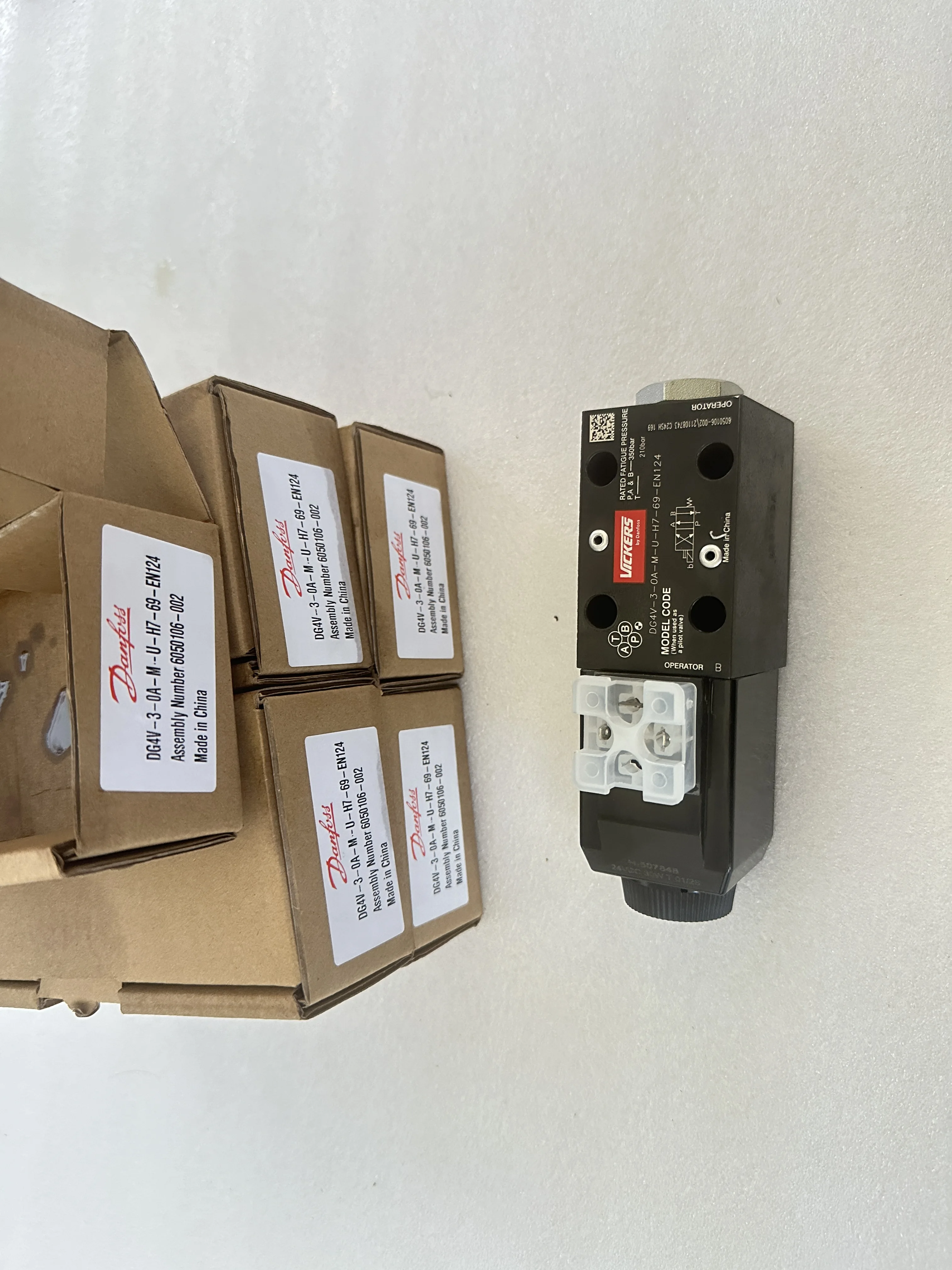 HYDRAULIC SPARE PARTS FOR DG4V EN VALVE,,construction machinery parts  hydraulic motor  pumps