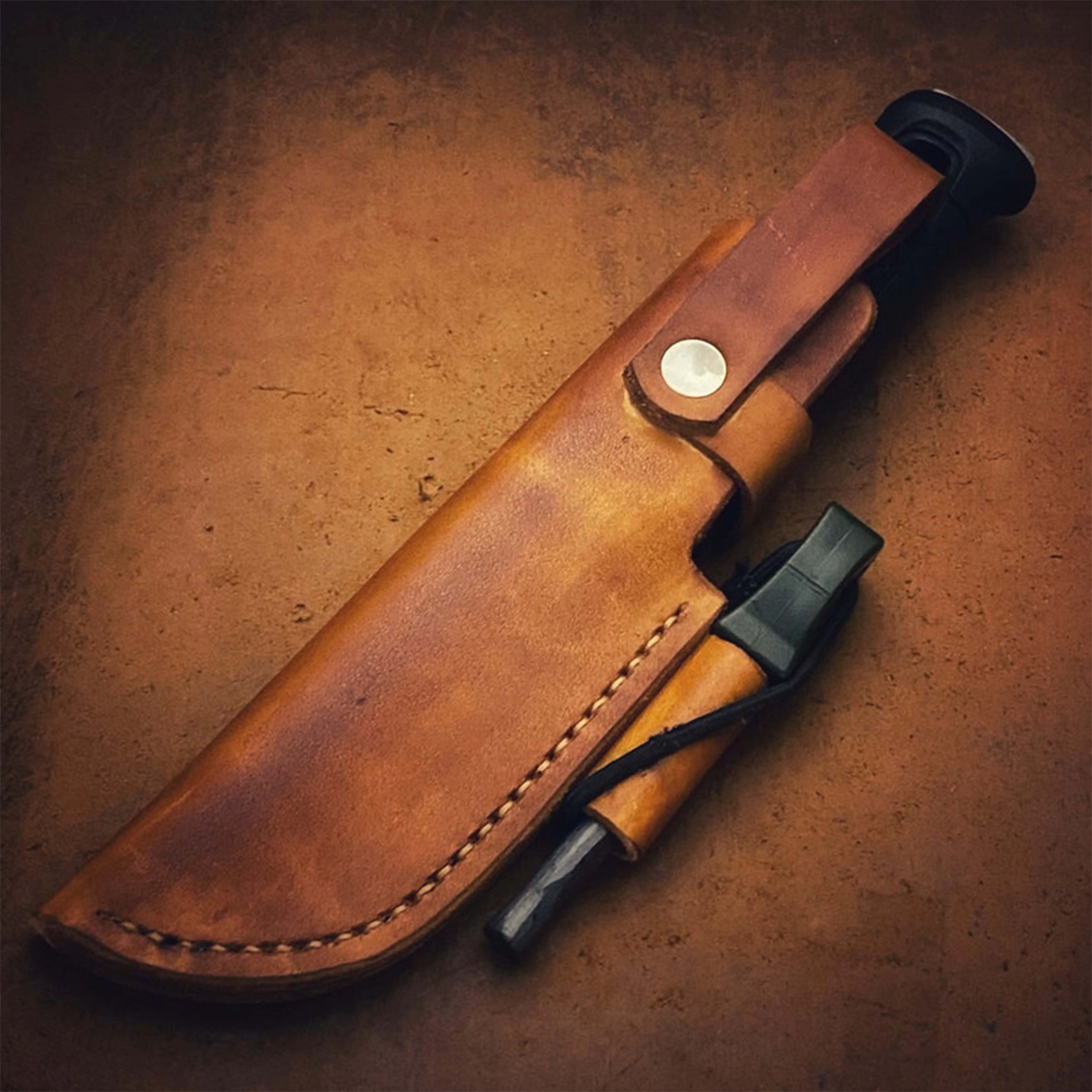 High Quality Hot Selling Factory Price Rich Grain Leather Sheath for Fixed Blade Knives Hunting Knife Folding Knives Industrial