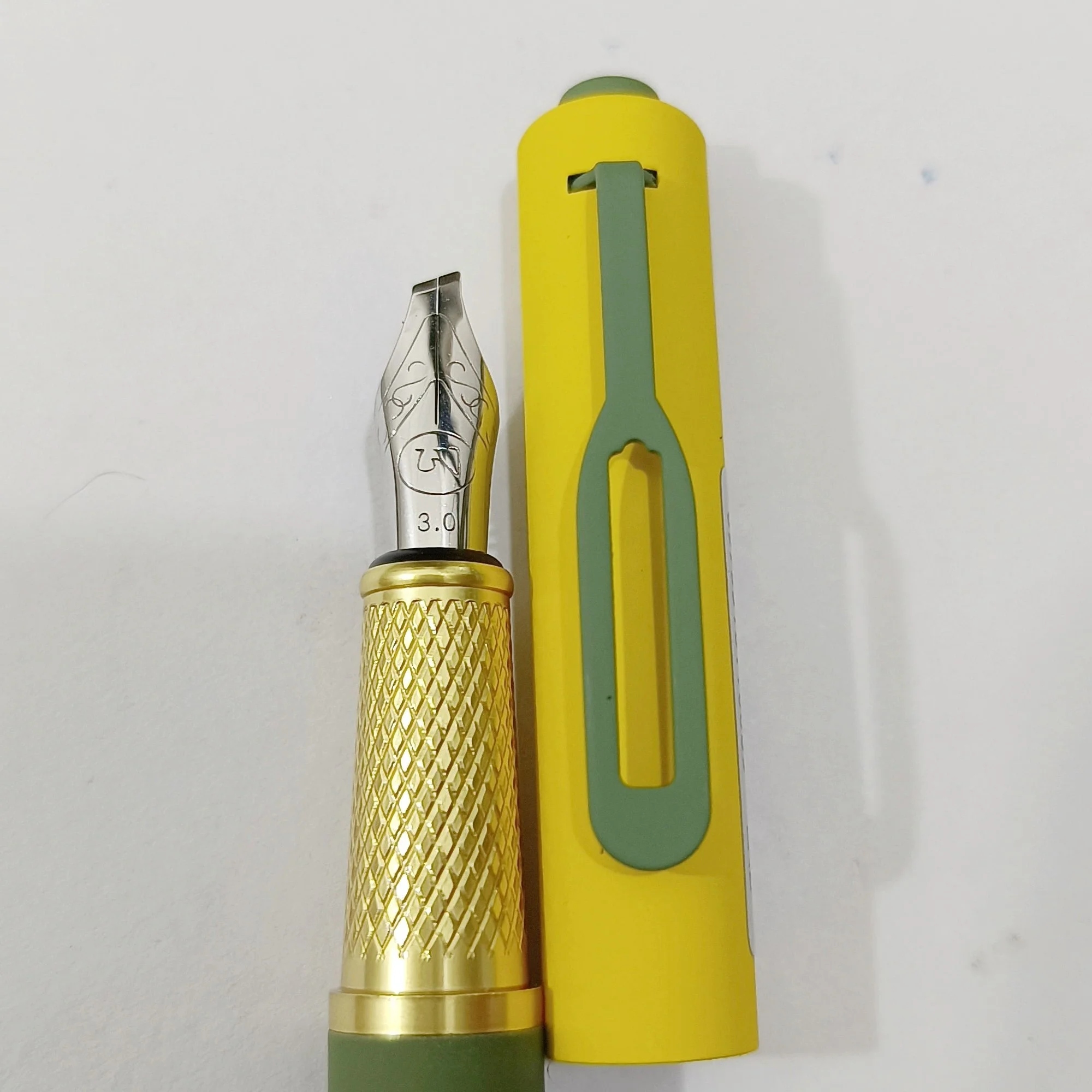 Arabic calligraphy pen tilting Quran Muslim Islamic factory Mongolian Turkic Urdu JAWI Arabic pen