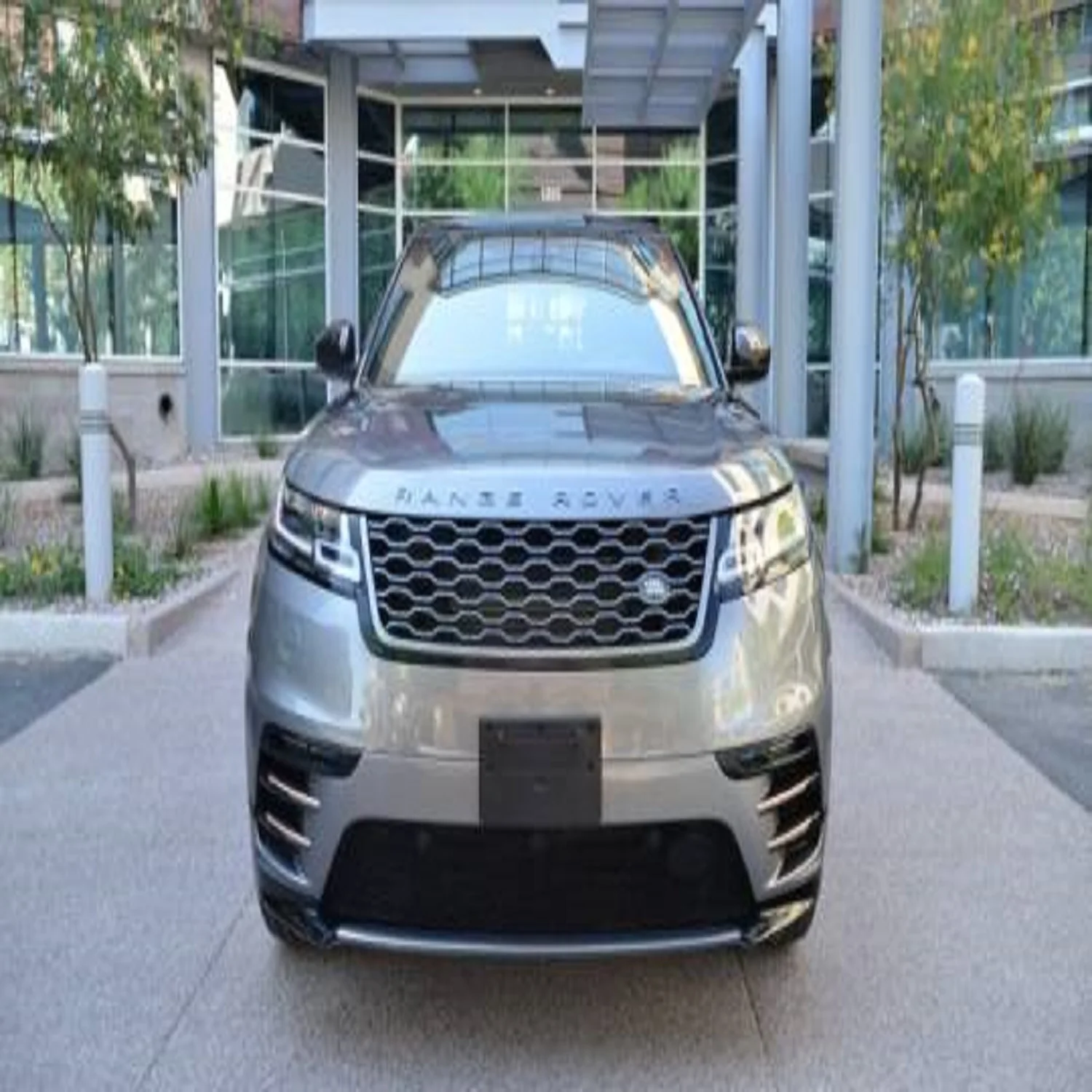 Подержанный 2018 Land Rover Range Velar