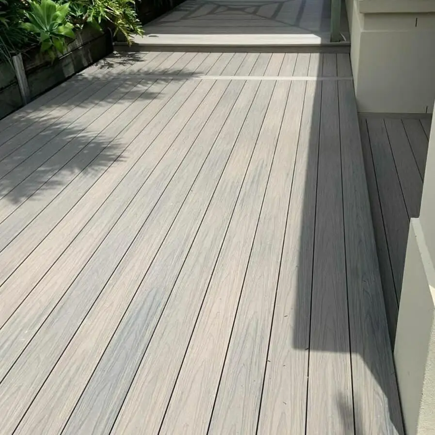 Exterior Semicircle Co-extrusion Wood Plastic Composite Flooring Board