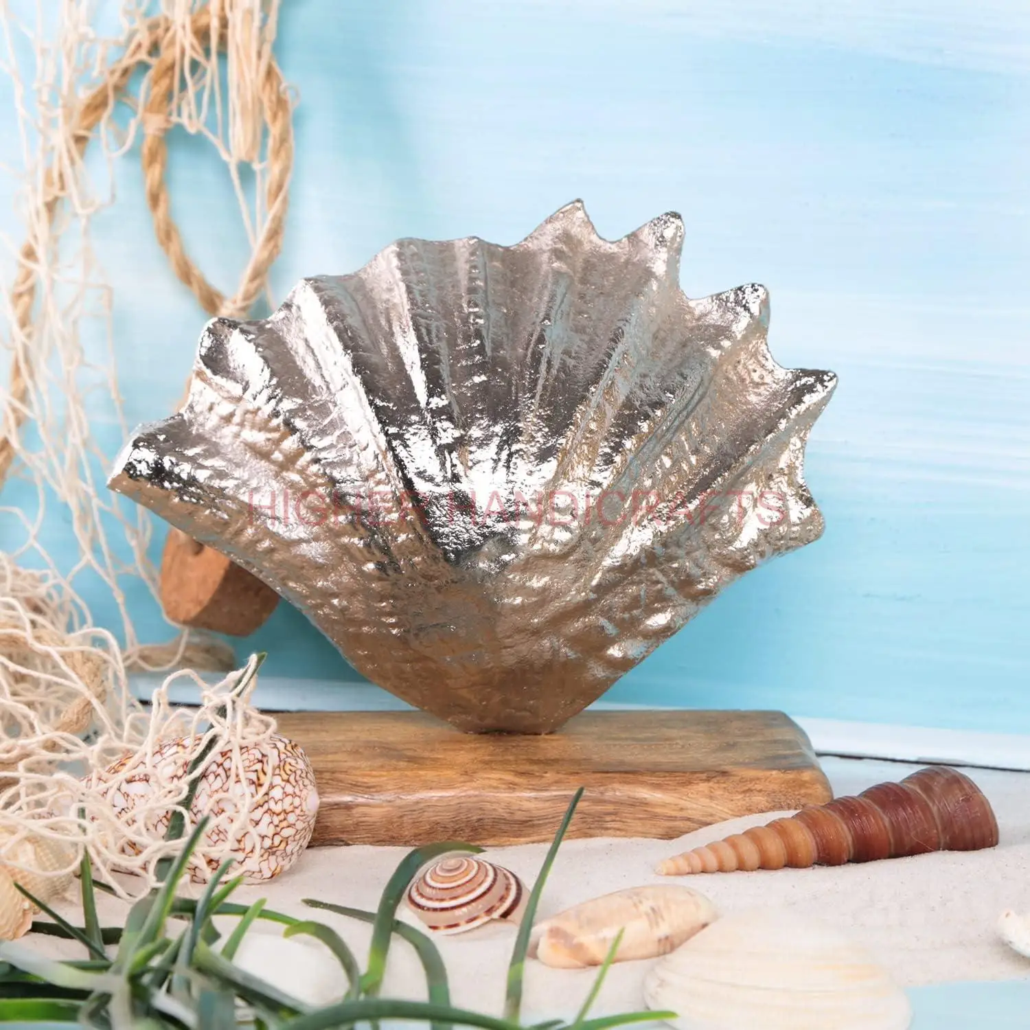 Decorative Shell Gift Mediterranean Metal Aluminium and Wooden Home Decoration Figurine Bathroom Decoration Silver Travel 18 cm