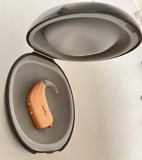 Signia Fun SP 6 Channel Behind The Ear Hearing aids Directional Microphones Basic Model Open Fit Battery Door