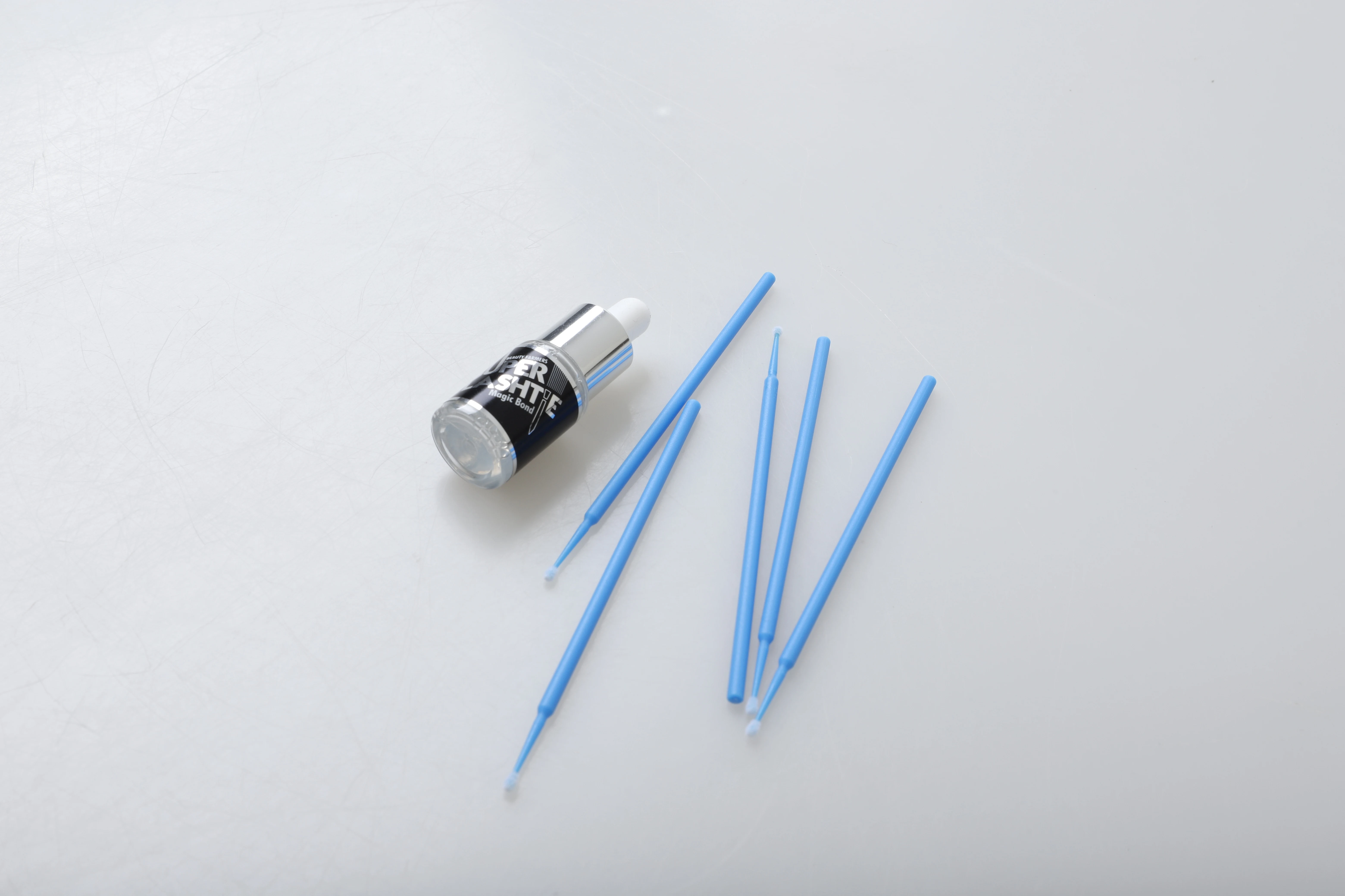 Eyelash extension fast cure adhesive bonds Super lash tie Super bonder 5ml type in Private label/OEM manufactured in Korea