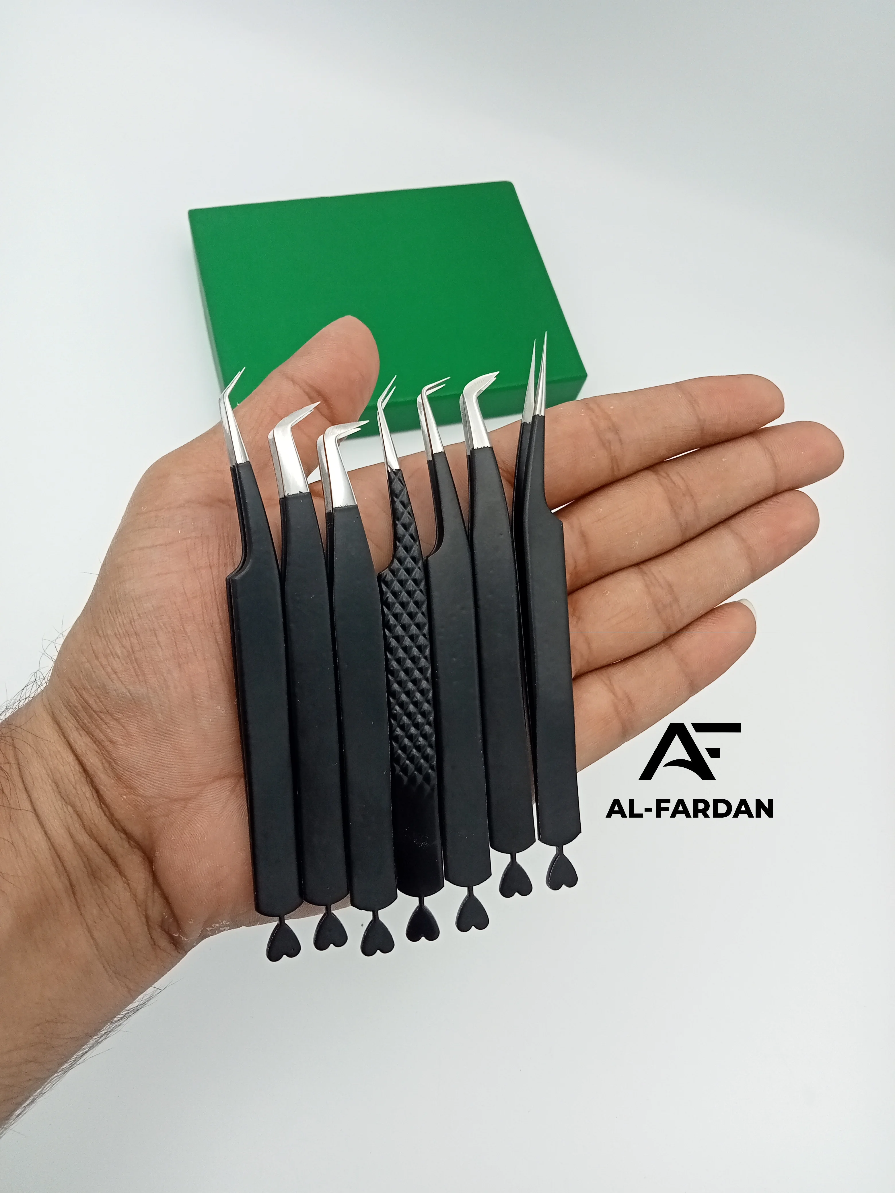 Eyelashes Tweezers With Heart At Bottom Matte Black Color High Quality Smooth Grip Custom Private Logo Lash Extension Tweezers