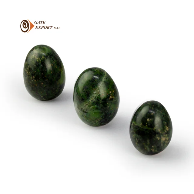 NEPHRITE STONE EGG SHAPE / HANDMADE / ARTISAN / CRAFT / STONE CRAFT / HANDICRAFT / TEMPLE / HAPPINESS / PURITY / SERENI