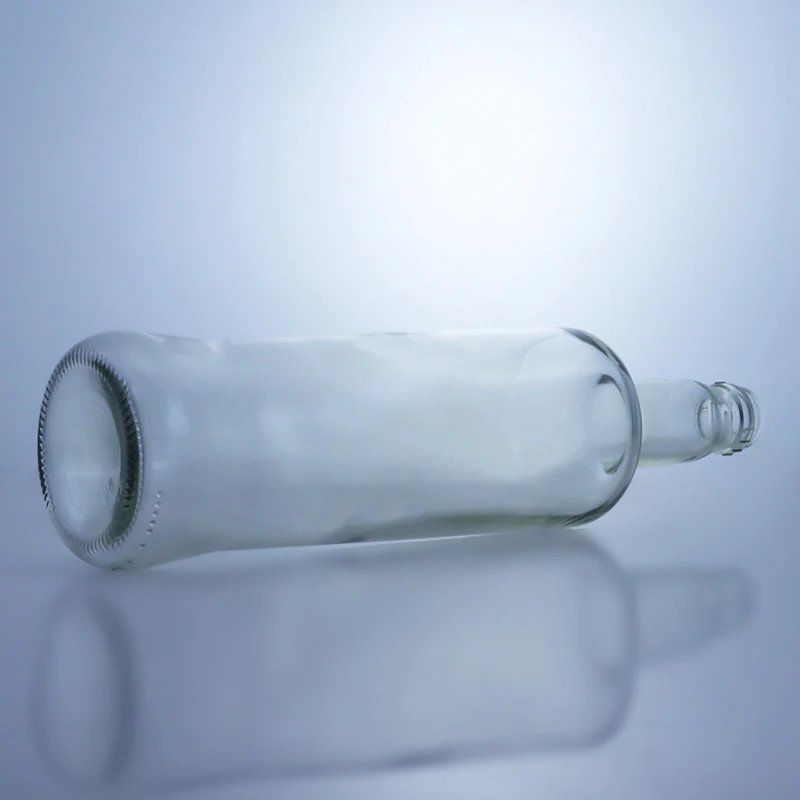 750 ml transparent round whiskey rum vodka glass bottle with aluminum teeth cap accepts customization label color