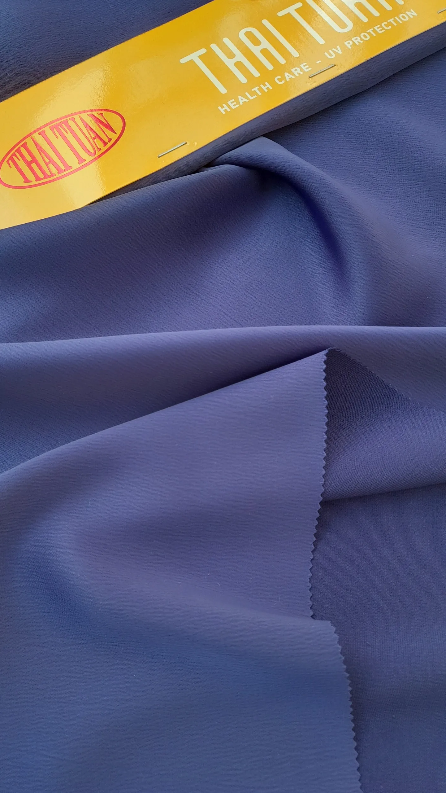 POLYESTER PLAIN DYED SATIN FABRIC VIETNAM LOW MOQ CHEAP PRICE WHOLESALE FOR CLOTHING FABRIC TEXTILE M984H MADE IN VIETNAM