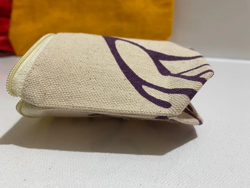 heat transfer 100% cotton canvas small pouch with zipper closure can be customized style color prints manufacturers supplier