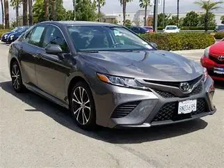 Good condition Toyota Camry 2022 dual engine 2.5HE elite Plus version for sale