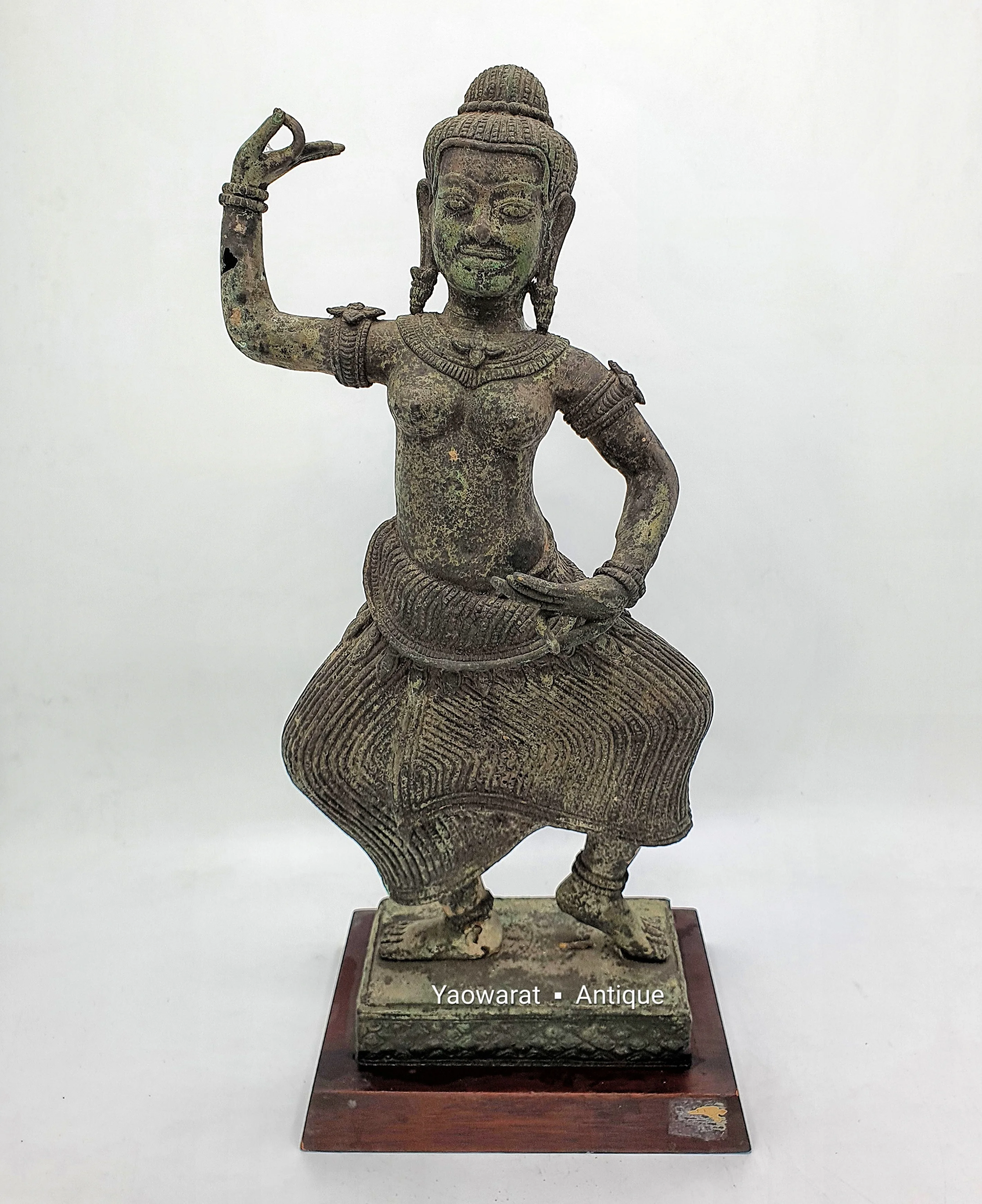 Antique Bronze Female Goddess Statue In The Dance For Decorated and Collectibles Home Decorative
