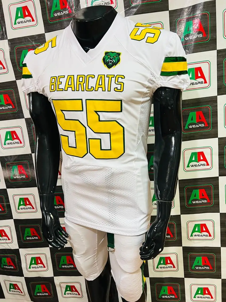 Pakistani Tackle Twill Chrome Leather  American Football Uniform Sublimation Embroidery Jersey Pant Socks Name Logo Number