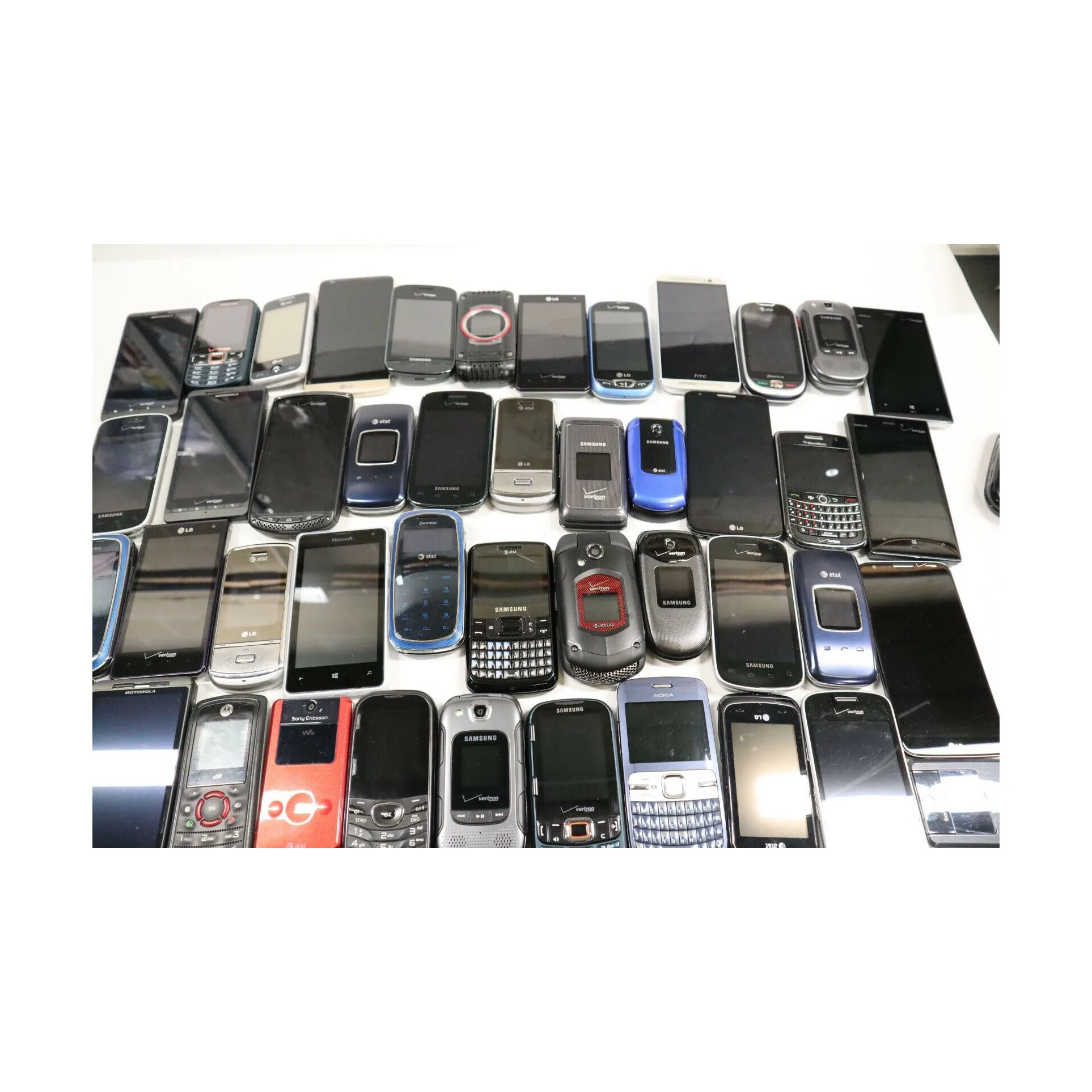 Old Mobile phone scrap and Cell phone scrap for sale