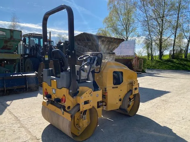 Cat CB 2.7 Road Roller Caterpillar Road Machinery Engineering & Construction Machinery