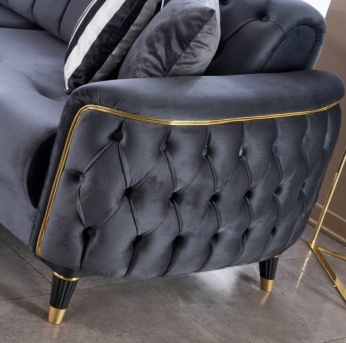 Sofa Comfortable Living Room Furniture Sectional Lounge New Style Modern Combination Luxury Couch Chesterfield Hotel Apartment