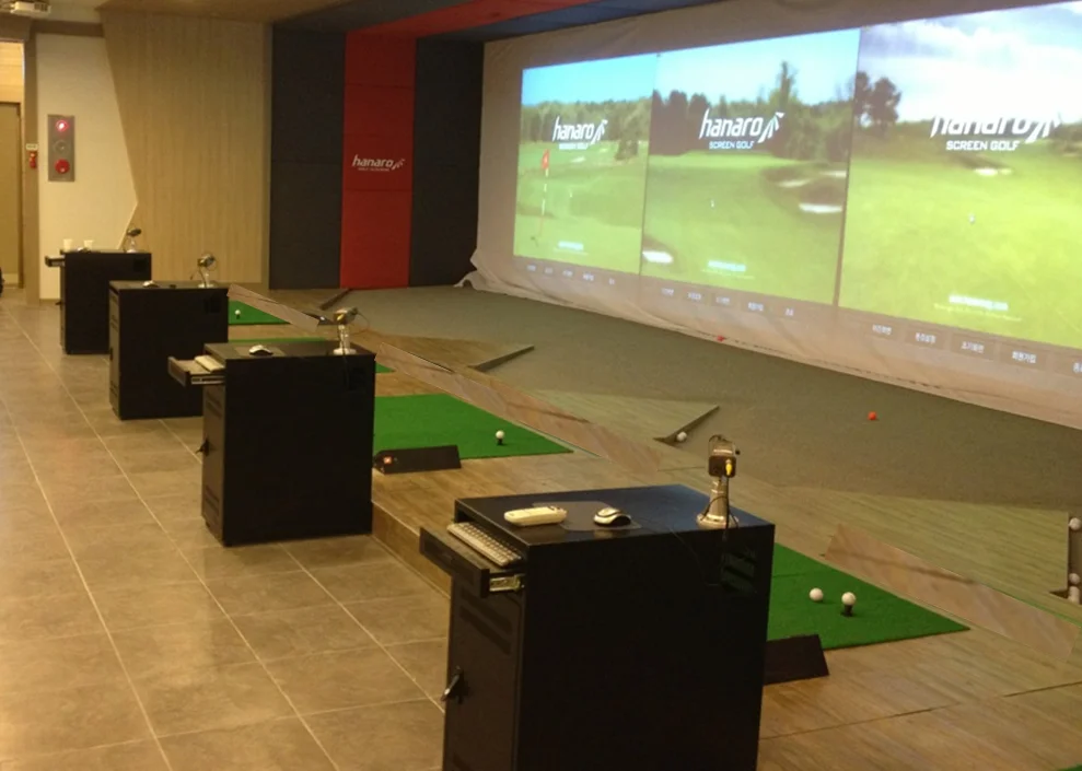 Hanaro Vision Plus HDR  Golf Simulator  - Full HD Newest Best selling for adults for women for men safe