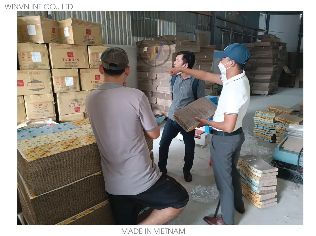 Hot Product 2023 Cat Toys Paper Cat Scratcher Best Supplier Friendly Material Cat Chewing // Made in Vietnam // Christin WINVN