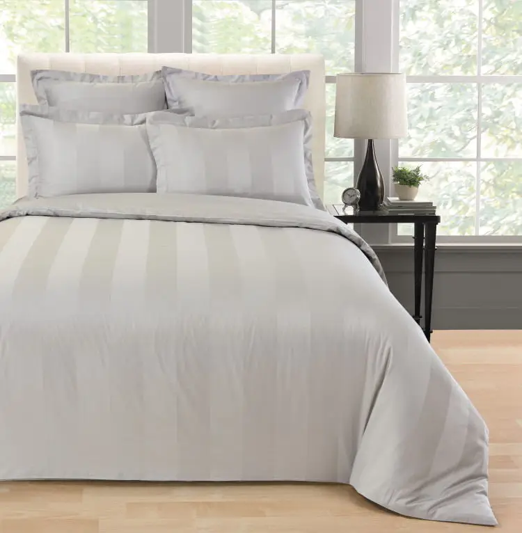 110inch 300TC Satin Stripe fabrics Home/hotel/hospital beddings Mercerize Fabric 100% Cotton Fabric 280cm width 60x40 173x120