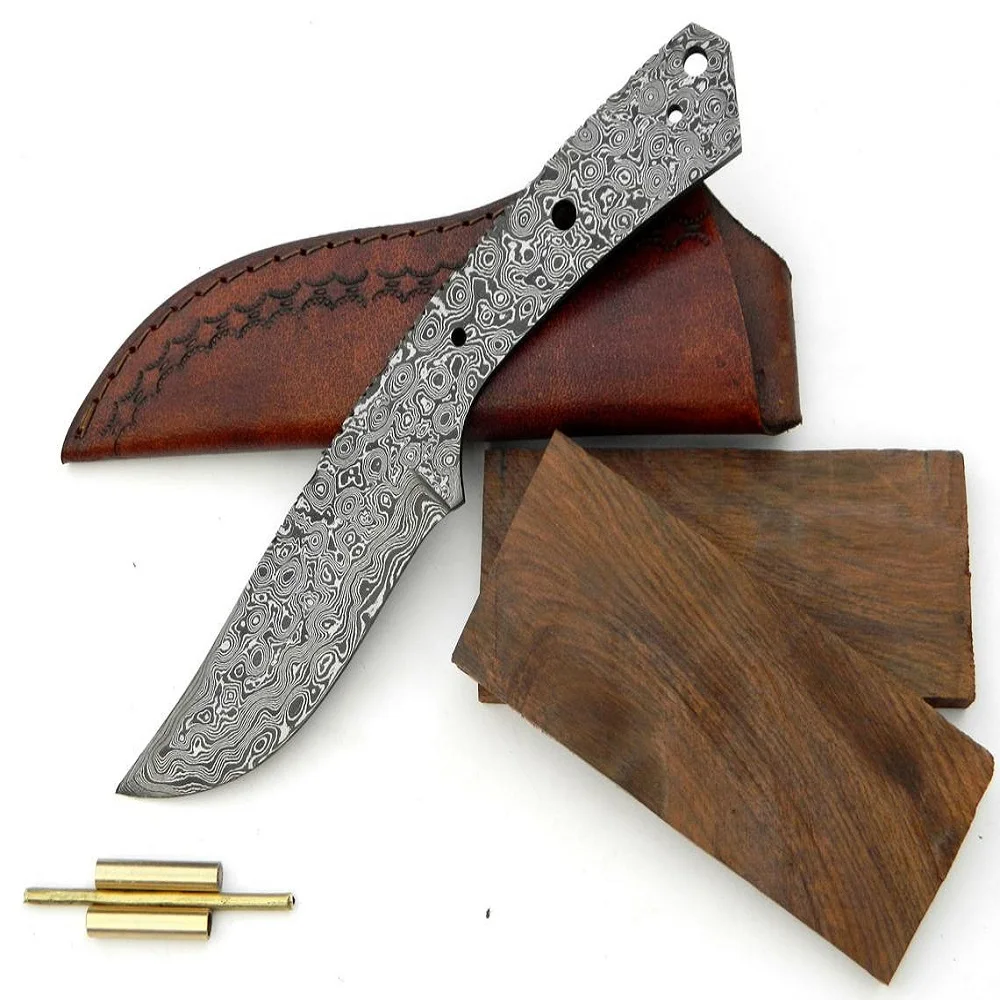 Handmade Damascus steel Hunting knife Blank blade Knife making kit outdoor knife with leather sheath