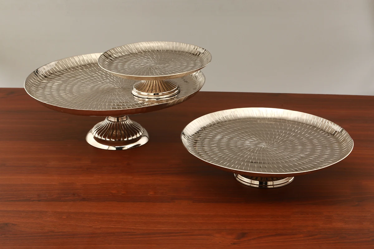 Modern Aluminium Hammered Texture Vase Trending Design for Home Decor for Tabletop Bedroom Living Room Weddings