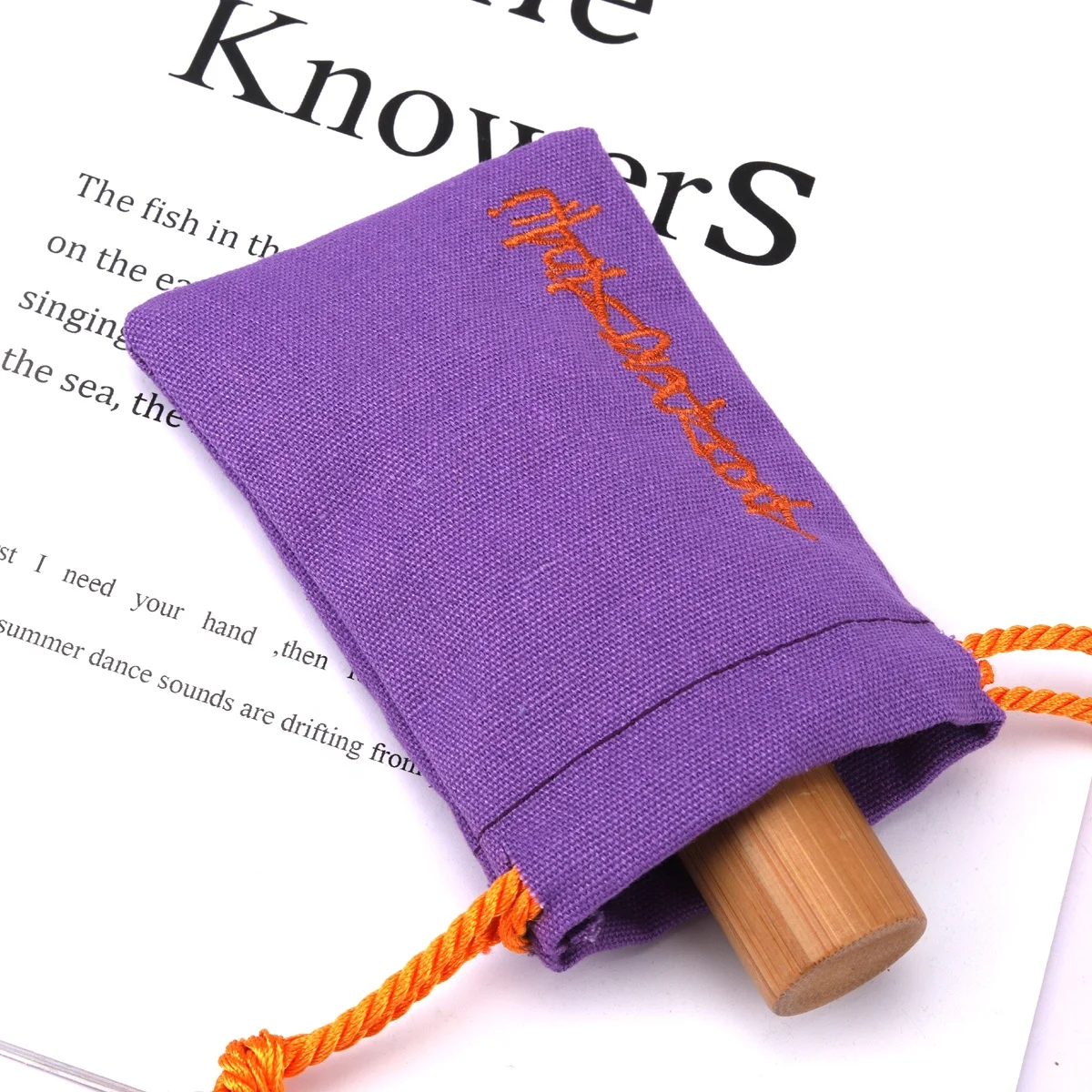 High Quality Small Canvas Cosmetic Gift Jewelry Bag Custom Embroidery Cotton Drawstring Pouch