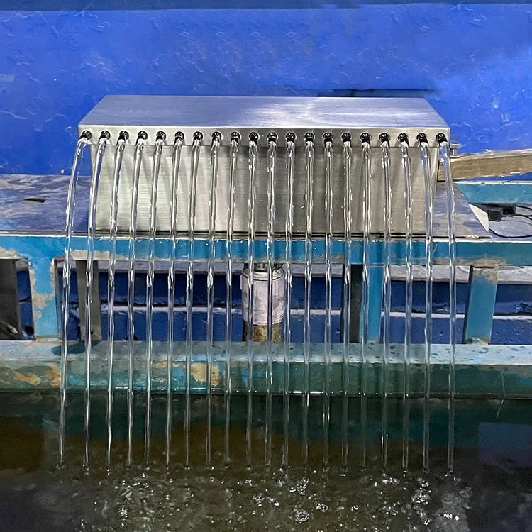 cascada de la piscina pool outdoor decoration pool laminar jet waterfall