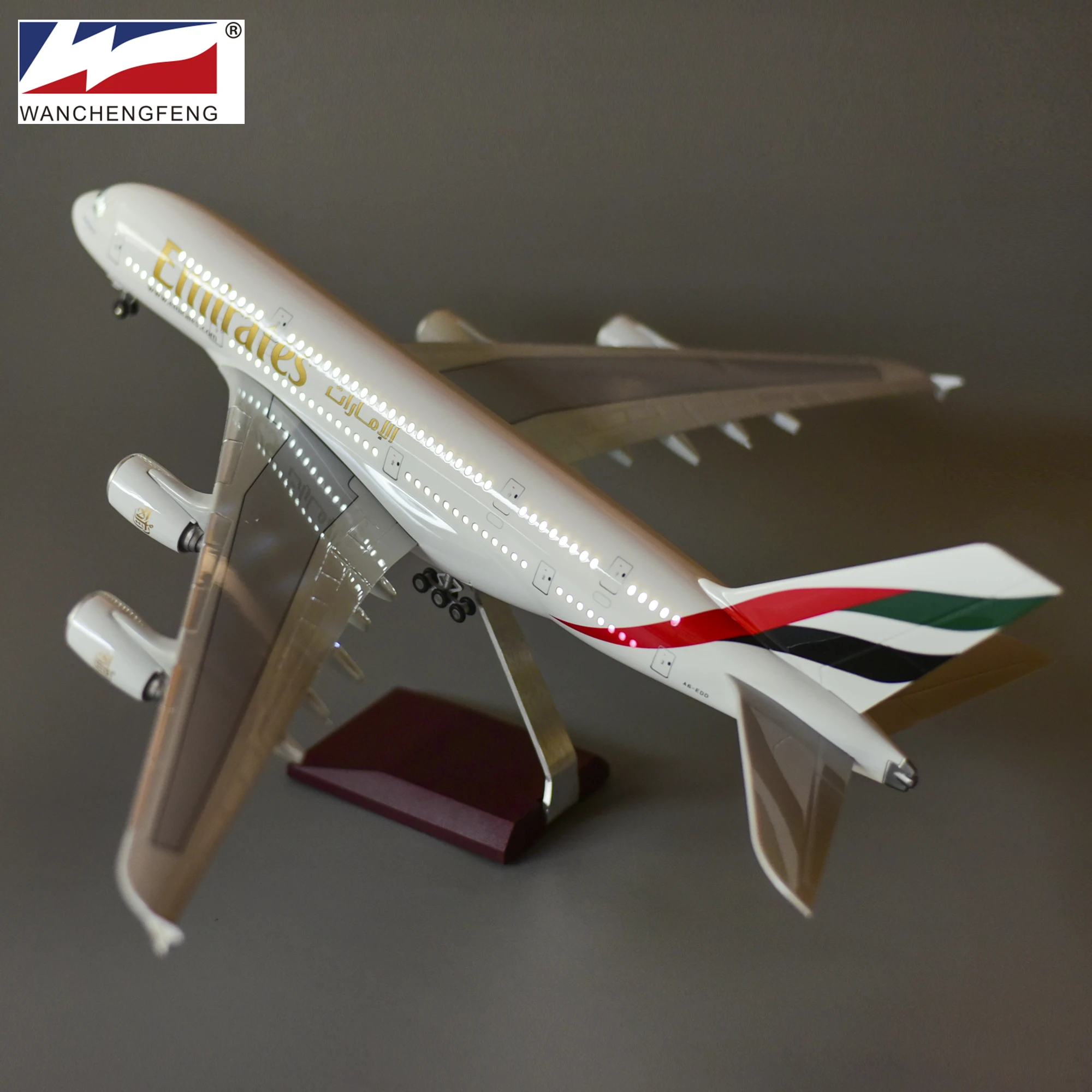 [LED Version] Emirates A380 1/150 45cm Resin Airplane Model Plane model Aircraft Model Airlines Product
