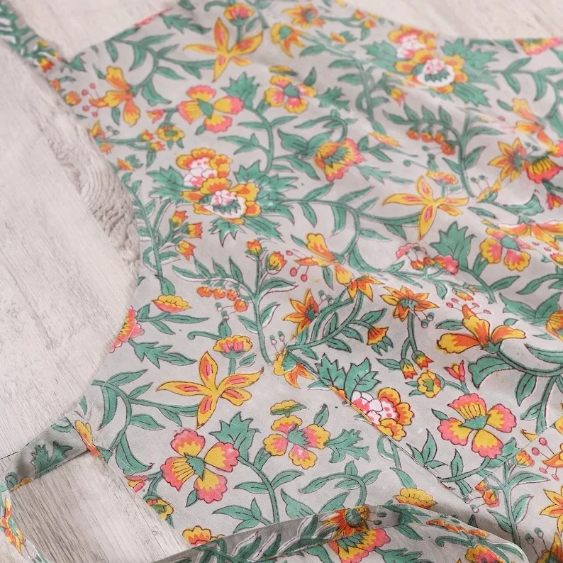 Best Selling Harvest Apron Kitchen Organic Cotton Fabric Block Printed Plain Dyed  kitchen Accessories