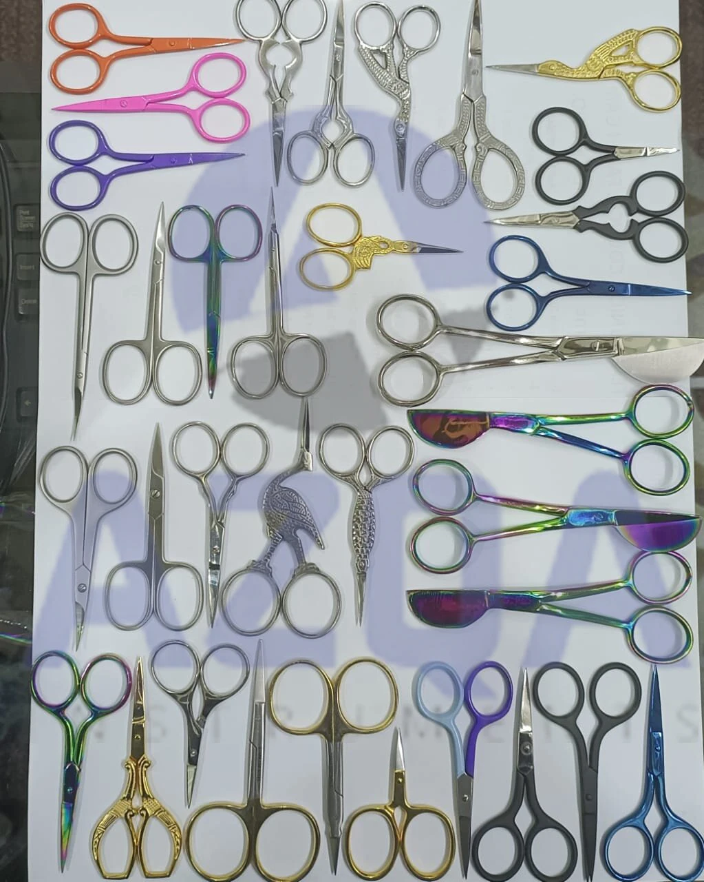 3 Colors Mini Embroidery Scissors Stainless Steel Eyelash & Eyebrow Trimming Scissors Sharp Blade Tip for Beauty