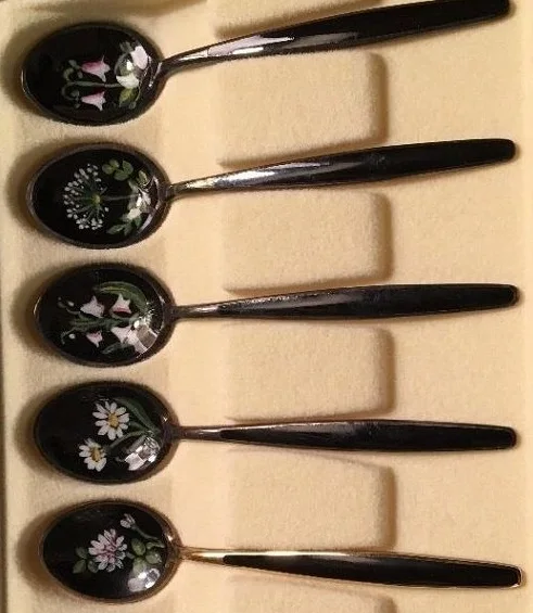 Salad Server with Resin Handle Stainless Steel Big Small Spoon Fork And Knife Dinnerware Set Metal Cutlery Gift Wedding Party