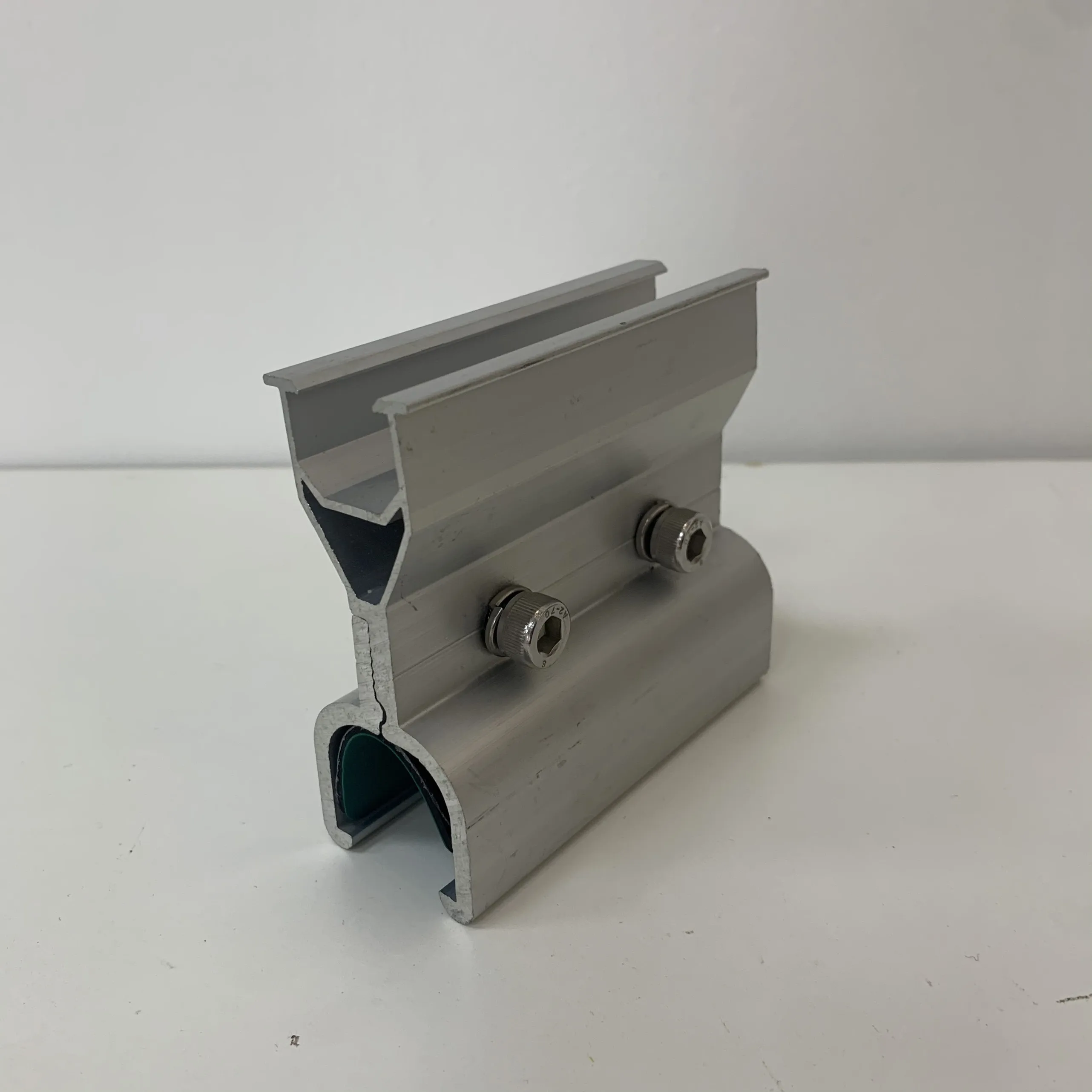 Roof Solar System High Quality Aluminium  Solar Mounting Bracket Clip lock Clamp Made In Vietnam Factory Price