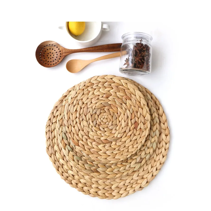 Amazon Top Selling 2022 OEM Service Water Hyacinth Round Carpets Table Mats Low MOQ HUNG TAM VN from Vietnam