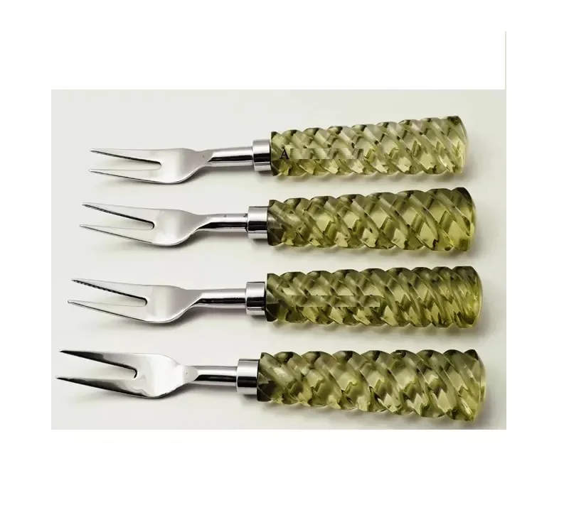 New Wooden Handle Cheese Set of 4 Metal Cheese Spoon And Fork Metal Design Metal Flatware In Wholesale Price Cheese Spreader
