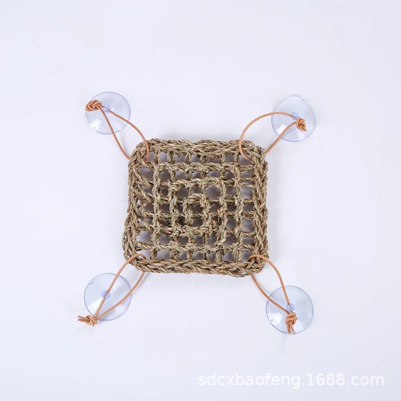 ODM OEM Straw-woven pet crawling mat lizard hammock seaweed woven pet mat feeding box with suction cup crawling pet grass mat