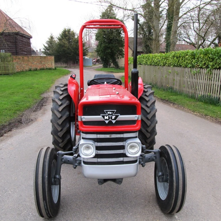 Good Reconditioned Fairly Used MASSY FERGUSON tractor 135 MF-135-5-3-8 / Farm tractor