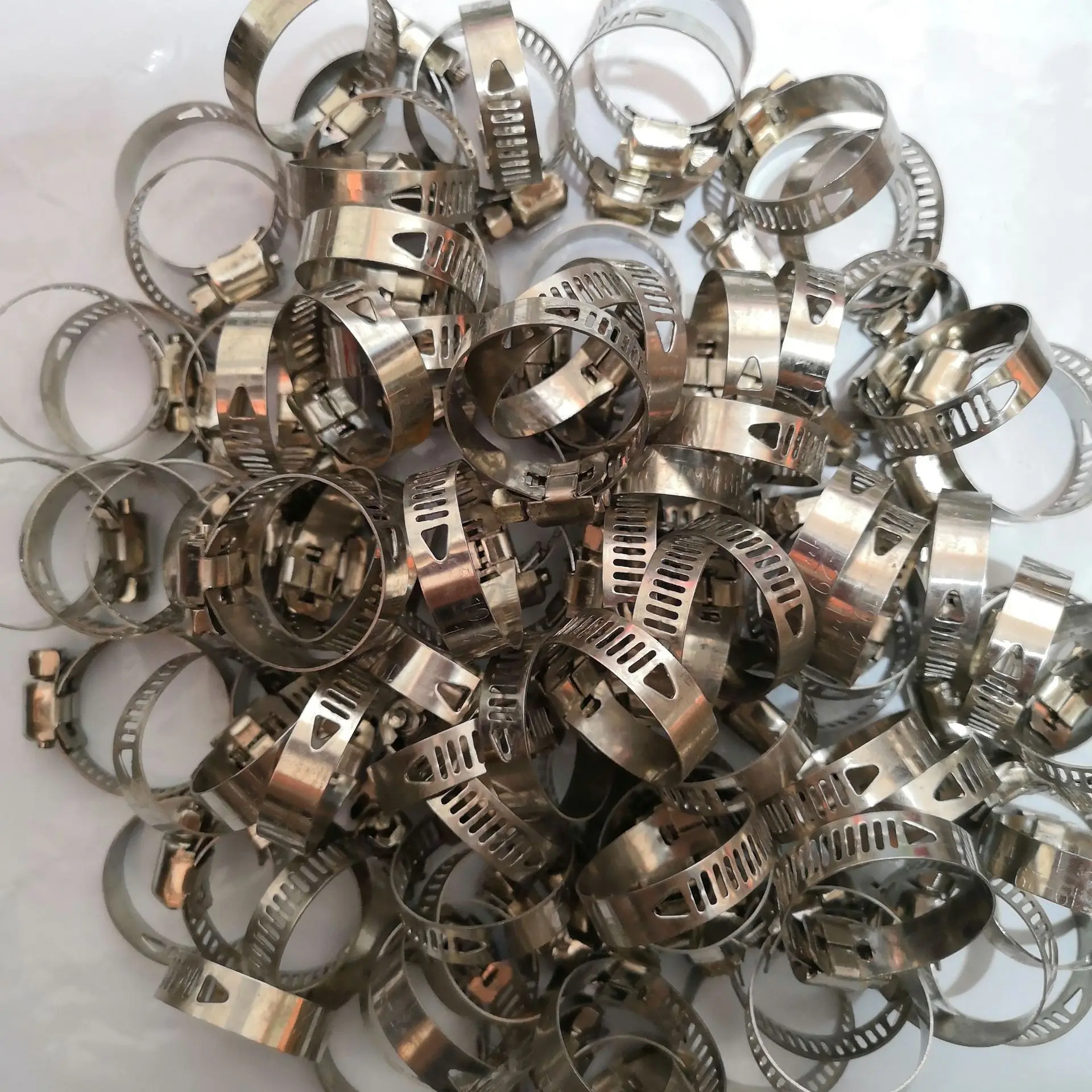 Best Selling Hose Clamp Adjustable Stainless Steel Clamp Screw Band Hose Clamp Fuel Pipe Worm Gear Clip