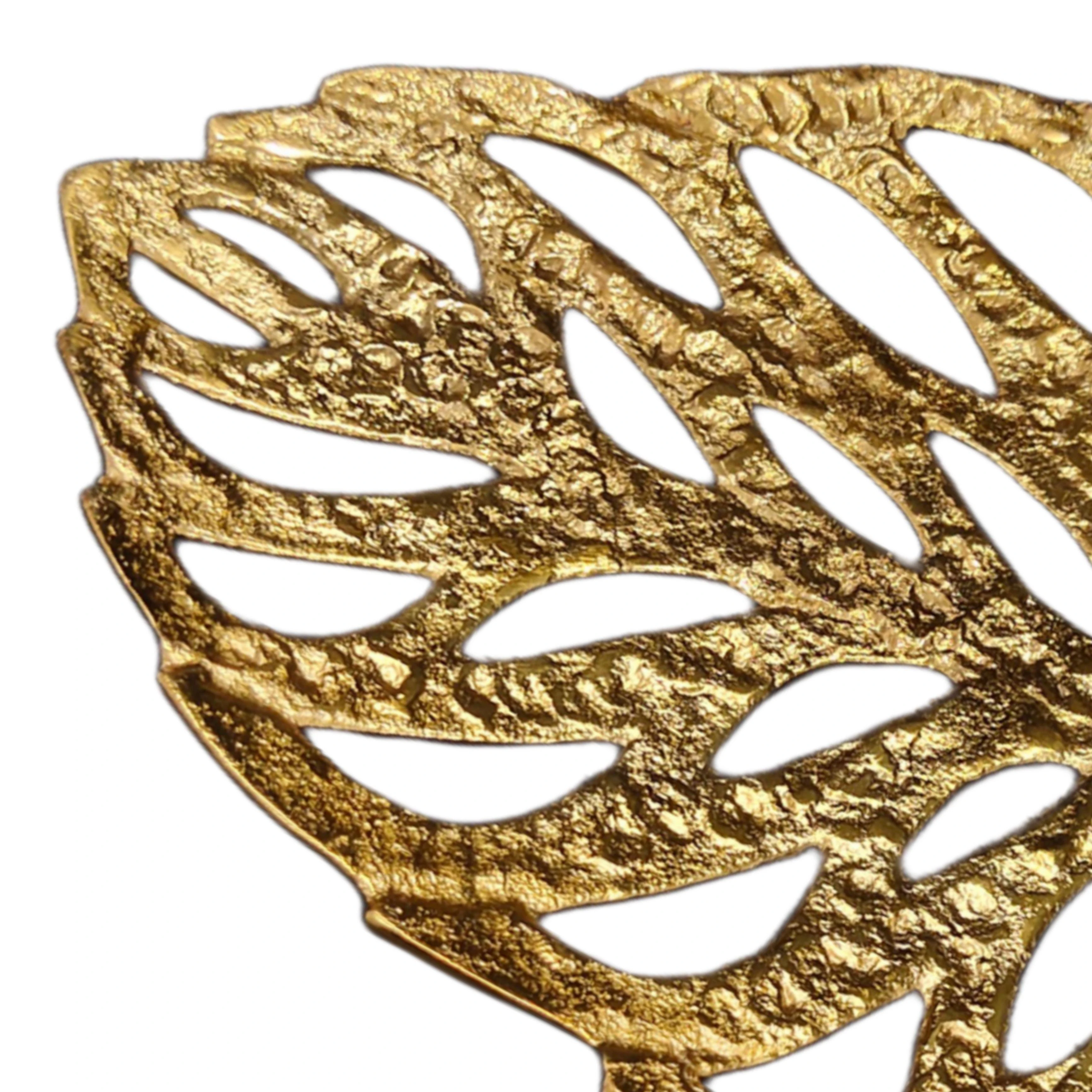Decorative Dinnerware Brass Coated Aluminum Metal Serving Dish For Party Decor Serveware - Handcrafted Leaf-Shaped Dish